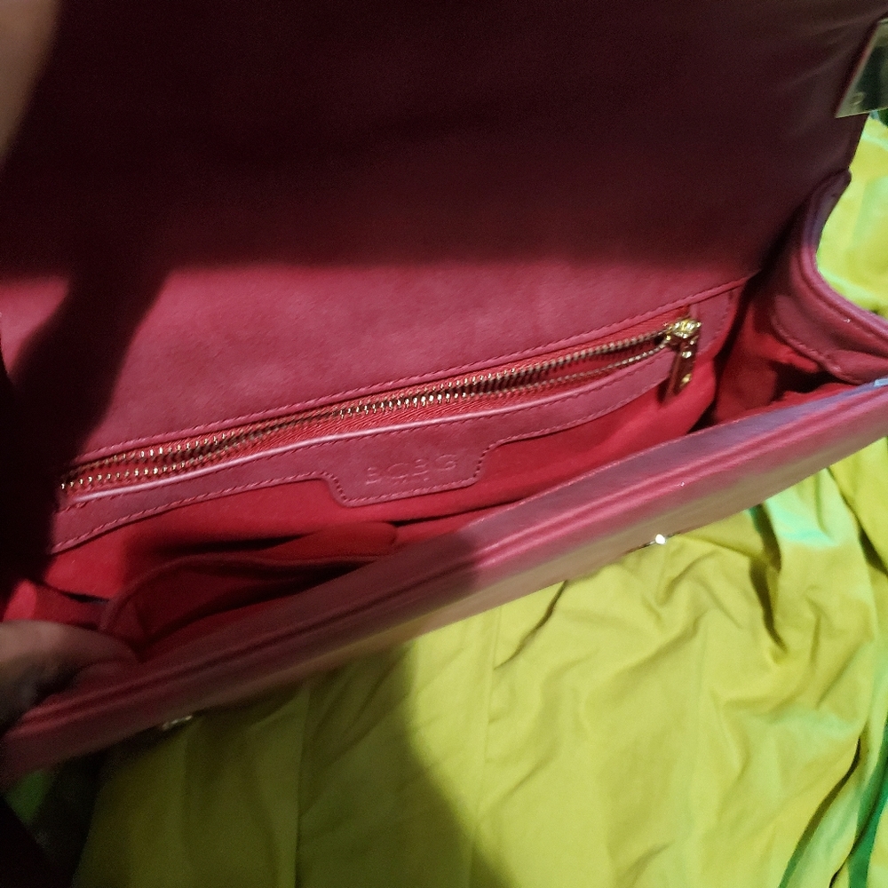 Purse - Picture 2 of 7